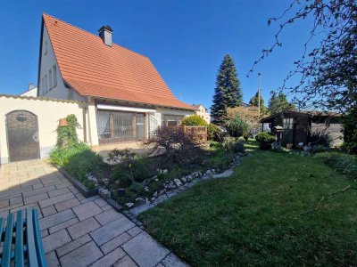 Freistehendes Familienidyll auf großem Eckgrundstück – ruhig, sonnig und zentrumsnah bei Frankfurt!