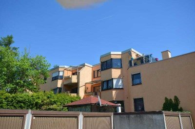 2-Zi.Wohnung mit Einbauküche und Westbalkon in Rgbg Nord / am Fuße des Sallerner Bergs
