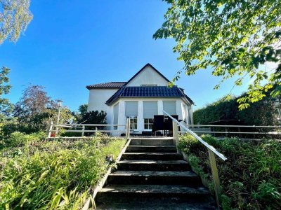 Einfamilienhaus mit Einliegerwohnung