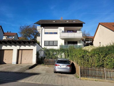 Schöne 3-Raum-Wohnung mit EBK und Balkon in Lappersdorf