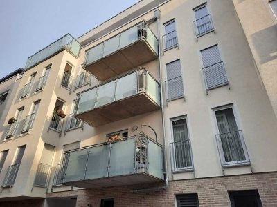 *stilvolle 2-Zimmer-Wohnung mit exklusiver Innenausstattung in Karlsruhe