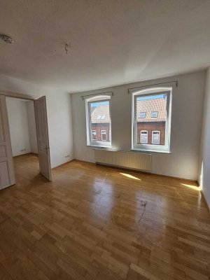 Brunswik !!!! 3 Zi Wohnung  Einbauküche HolzbodenFlügeltür Waschkammr