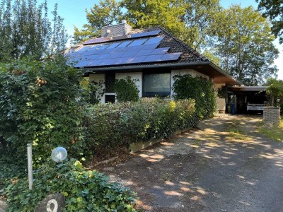 Platz für die ganze Familie - Einfamilienhaus mit Potential auf tollem Grundstück in Buchholz