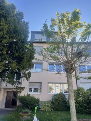 Attraktive 3-Zimmer-Wohnung mit Balkon in Dortmund. Erstbezug nach Renovierung !!