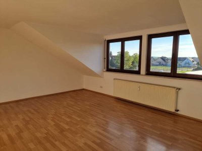 Gepflegte 2-Zimmer Dachgeschosswohnung in Bornheim