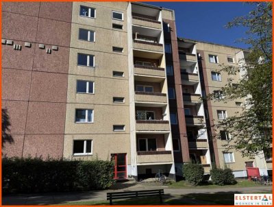 Perfekt für Mitarbeiter Amazon! Separate Küche mit Fenster // Wannenbad // Balkon!