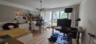 Stilvolle 2-Raum-EG-Wohnung mit Balkon und Einbauküche in Potsdam