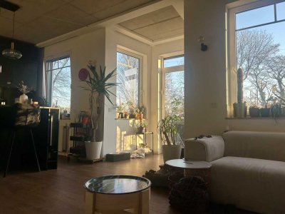 Von privat: Modernisierte 2,5 Zimmer-Erdgeschosswohnung mit Terrasse & Garten in Essen-Gerschede