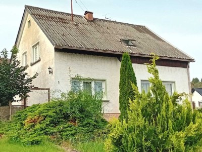 Handwerker aufgepasst ! Freistehendes Einfamilienhaus in Schmelz-Limbach zu verkaufen!