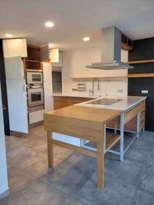 Helle, moderne Wohnung in Buchen-Rinschheim ab 01.12.25