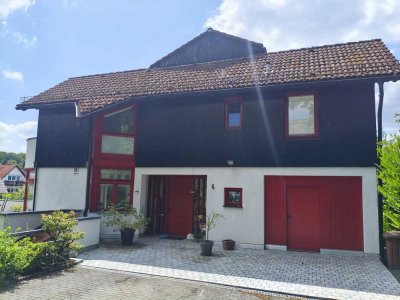 Großzügige 6,5-Zimmer Maisonette-Wohnung in Niedernhausen OT
