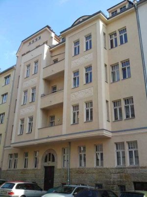 !!! Im SÜDEN von Leipzig ** große 2-Raumwohnung mit Balkon ** Parkett ** ruhige Lage !!!