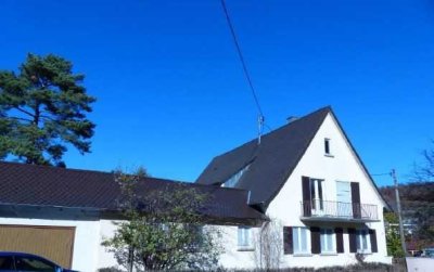 Geräumiges 12-Zimmer-Einfamilienhaus in Oberkochen