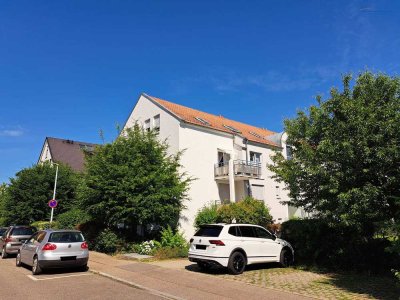 Attraktive Kapitalanlage: Vermietete 1-Zimmer-Wohnung mit TG-Stellplatz in gepflegter Wohnanlage