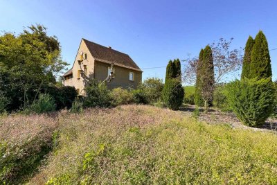 Richtig zuhause: Einfamilienhaus in ländlicher Idylle mit einem großzügigen Garten