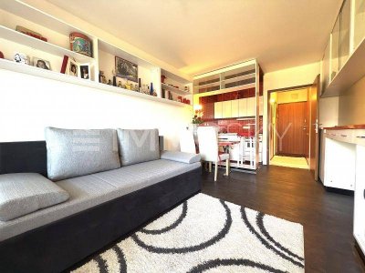 Naturnahe 1-Zimmer-Wohlfühloase mit Balkon und Pool!