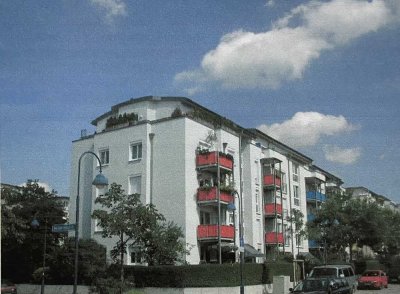 Helle 4-Zimmer Wohnung im 3. OG mit Balkon in Freiburg-Rieselfeld