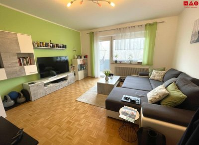 Geräumige 2-Zimmer Wohnung mit schöner Loggia in traumhafter, grüner Ruhelage! Bezugsbereit mit 01.02.2026!