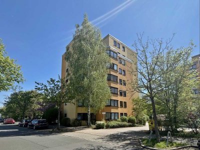 NAHE EKZ VOGELHERD: GEPFLEGTE 3-ZIMMER-ETW MIT SÜDLOGGIA UND TG-EINZELSTELLPLATZ IM 7. OG