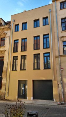 einmalige Immobilie, Einfamilenhaus auf 4 Etagen mit Aufzug und großer Dachterrasse am Markt