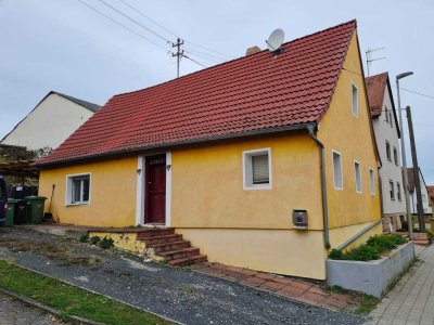 Preiswertes 3-Zimmer-Einfamilienhaus in Altendorf