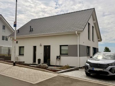 1-Familienhaus in Toplage auf Eigentumsgrundstück mit unverbaubaren Fernblick nach Süden