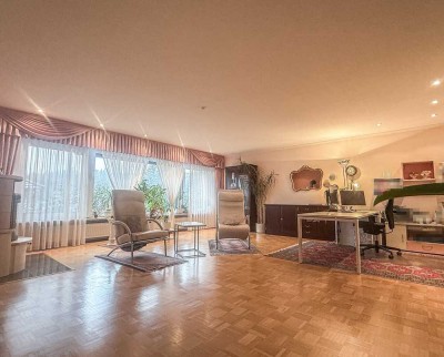 Leben, genießen, entspannen – Großes Traumhaus mit Pool, Kamin & Charme!