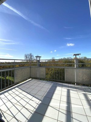 6671 - Lichtdurchflutete 2-Zimmerwohnung mit großem Sonnenbalkon und TG-Stellplatz!