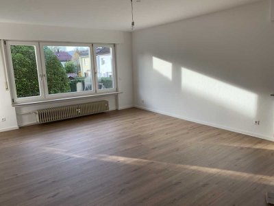 Helle 4-Zimmer-Erdgeschosswohnung mit Balkon und EBK in Schorndorf