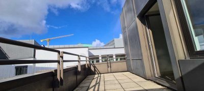 Keine Anrufe - nur schriftliche Anfragen: Mehr City geht nicht - Gänsemarkt - Dachterrasse - Rathaus