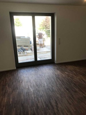 Stilvolle, gepflegte 2-Raum-EG-Wohnung mit gehobener Innenausstattung mit EBK in Zell am Main