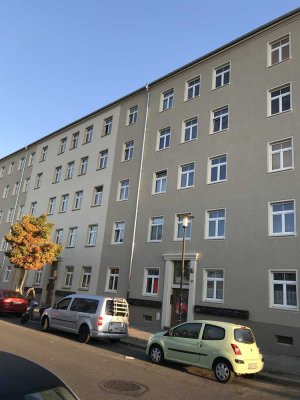 Helle geräumige 2- Zimmerwohnung in Dresden-Friedrichstadt