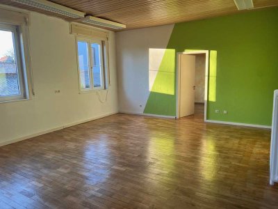 Modernes 1,5-Zimmer WG-Appartement in Altdorf