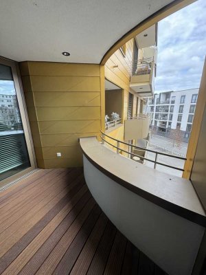 Geräumige u. helle 2-Zi.-Wohnung mit Einbauküche u. Balkon zur Untermiete u. Option zur Übernahme