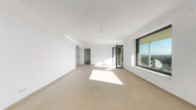 Kernsanierte EG-Wohnung am Feldrand mit Terrasse und eigenem Garten – Thalfingen