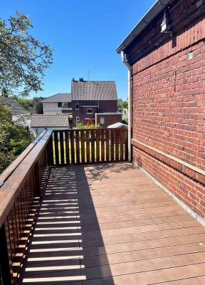 Schöne 2,5-Zimmer-Wohnung nach Sanierung in Duisburg