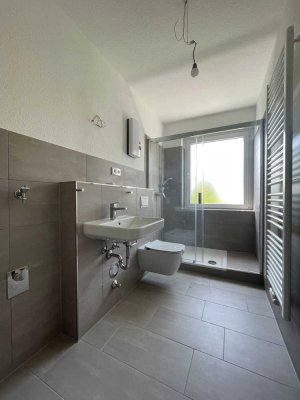 *Maisonettewohnung*Erstbezug nach Sanierung*Altbau*Tageslichtbad