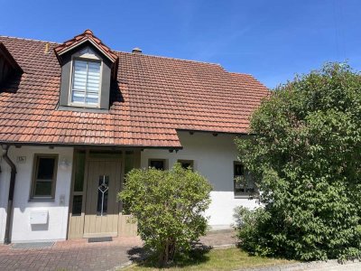 Renovierte 5-Raum-Doppelhaushälfte in Eberspoint, Velden/Vils