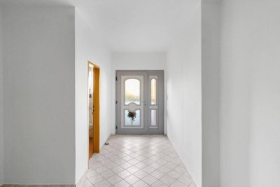 Vielseitiges Mehrfamilienhaus auf großem Grundstück und tollem Ausbaupotenzial