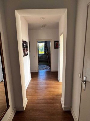 Helle 4 ZKB Wohnung mit Balkon in Koblenz Niederberg