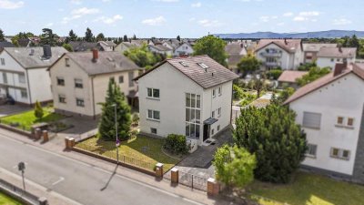 ++ Top gepflegtes 2-Familienhaus mit Terrasse,Garten & Garage in beliebter und ruhiger Wohnlage ! ++