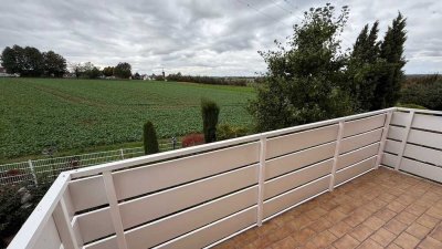 Helle 3-Zimmer-Wohnung mit Balkon in ruhiger Feldrandlage – ab sofort zu vermieten