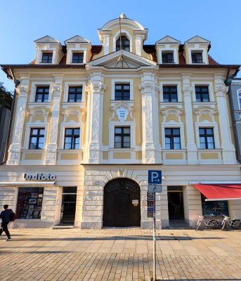 Wohnen im Stadtpalais: Charmante 3-Zimmer Wohnung in Ingolstadt-Mitte