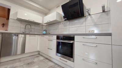 Geräumiges 6-Zimmer-Haus zur Miete in Mackenbach