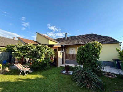 Top-Einfamilienhaus mit Traumgarten und Terrasse in Deutsch-Wagram - Kaufpreis: nur EUR 385.000,-- !!!