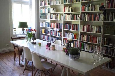 Charmante 3,5 Zimmer Altbauwohnung mit ruhigem Balkon