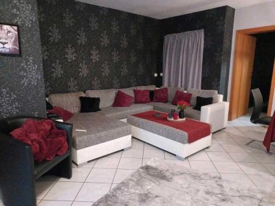 2 Zimmer Wohnu g in Nidda 850 Euro Warm inklusive Strom