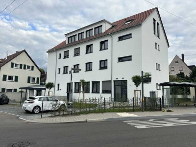 TOP-Lage - Erstbezug nach Kernsanierung (KfW 55) - Penthousewohnung in Fellbach