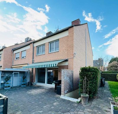AKTUELL RESERVIERT
Modernes, familienfreundliches Zuhause mit bester Infrastruktur in ruhiger Lage