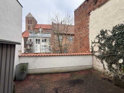 2-Raum-Wohnung+EG+EBK+Terasse